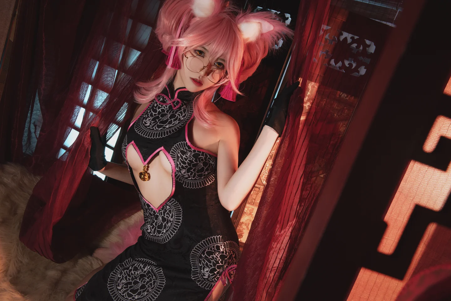 亚马逊鲶鱼 - No.027 FGO：玉藻前旗袍 [10P-199MB] tg@simisebaisi 【丝足阁】009.webp